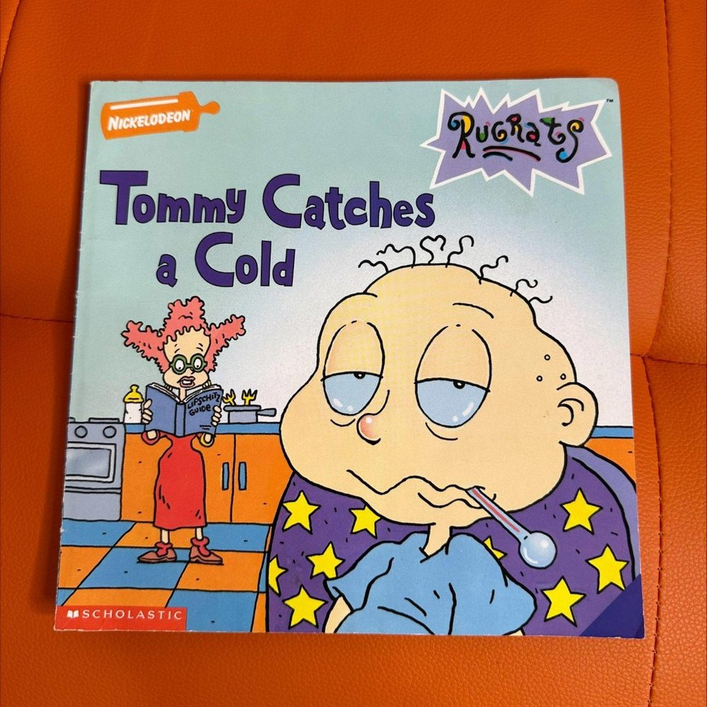 RUGRATS TOMMY GETS‎ A COLD BOOK